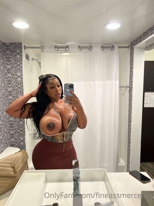 New York Thoroughbred 🍑 PT. 1 #zE9xCfNg