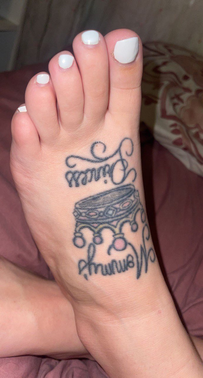 Chubby tattoed blonde #sW5E6D8P