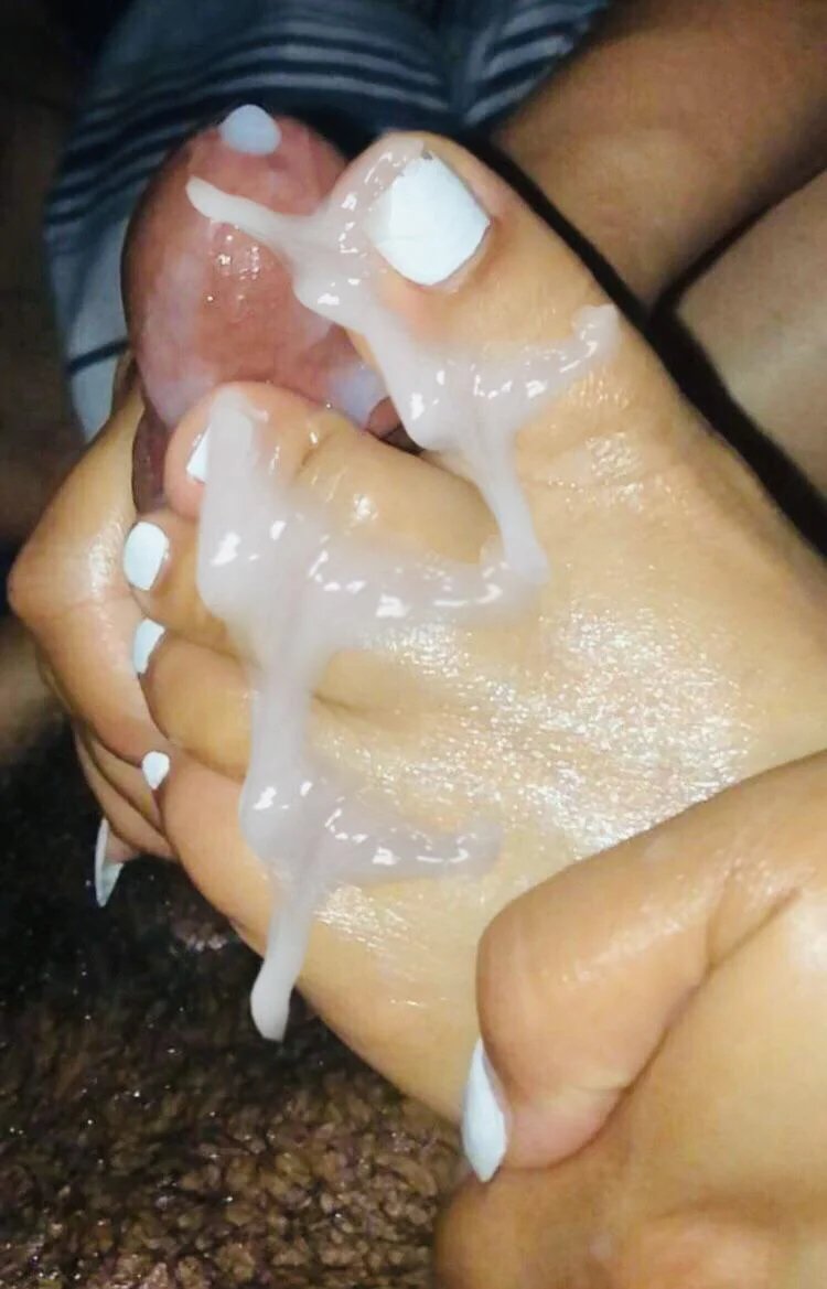 Desi brown babe is bbc footjob goddess, cum fountain, closeup #u2vb0qEl