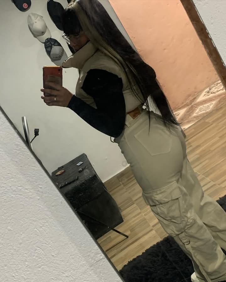 Pajeate con esta mina bien rica culona y tetona la puta #cKoHX1cv