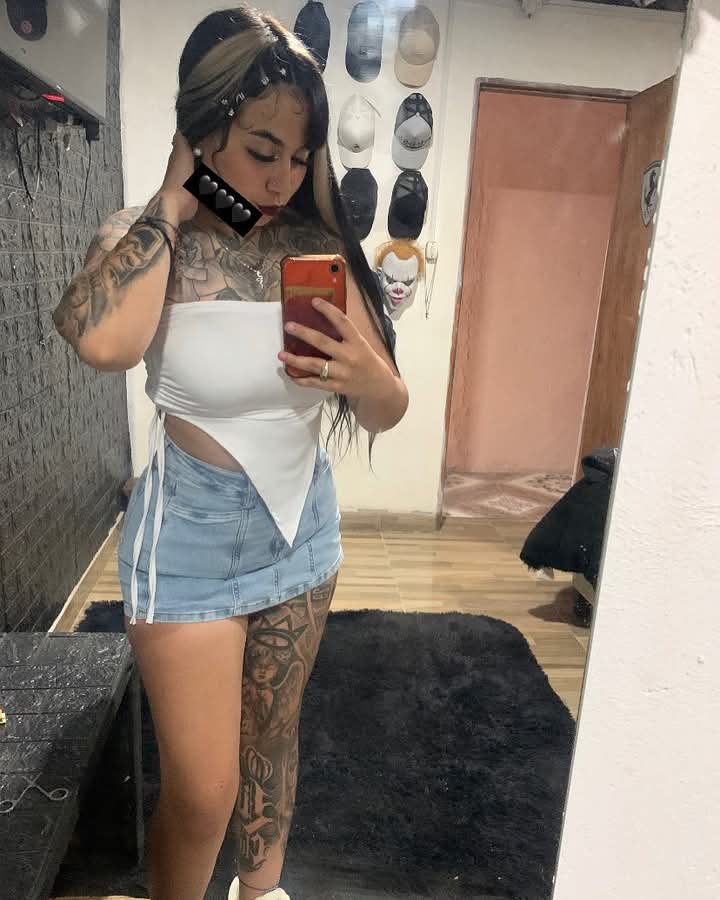 Pajeate con esta mina bien rica culona y tetona la puta #qDzFXSvh